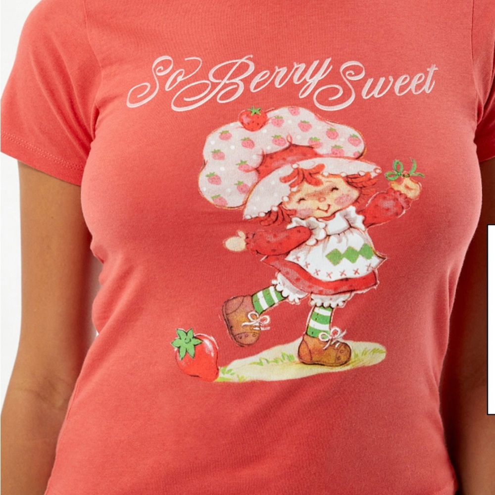 Strawberry Shortcake Berry Sweet
T-Shirt NWT - Picture 2 of 9